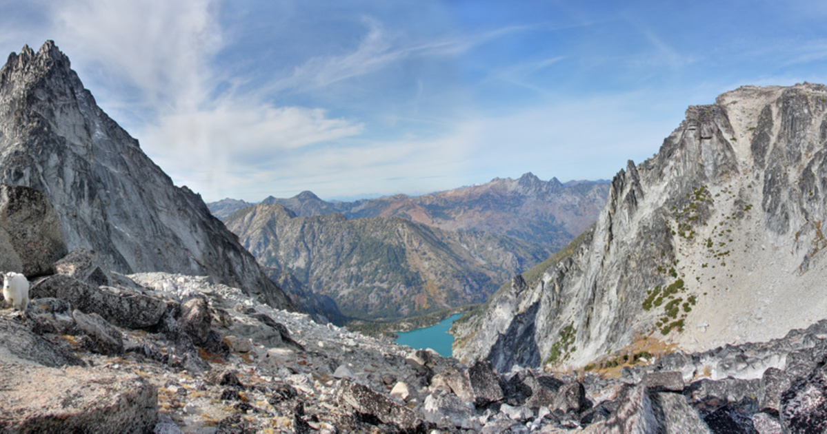 Walking in Valley of Baca
